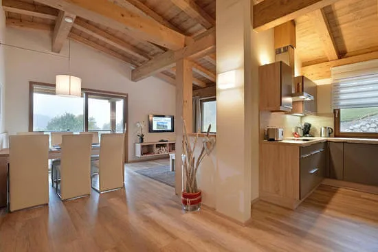 Mansardenwohnung Bild 3