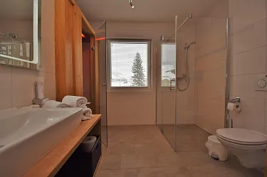 badezimmer.3.jpg